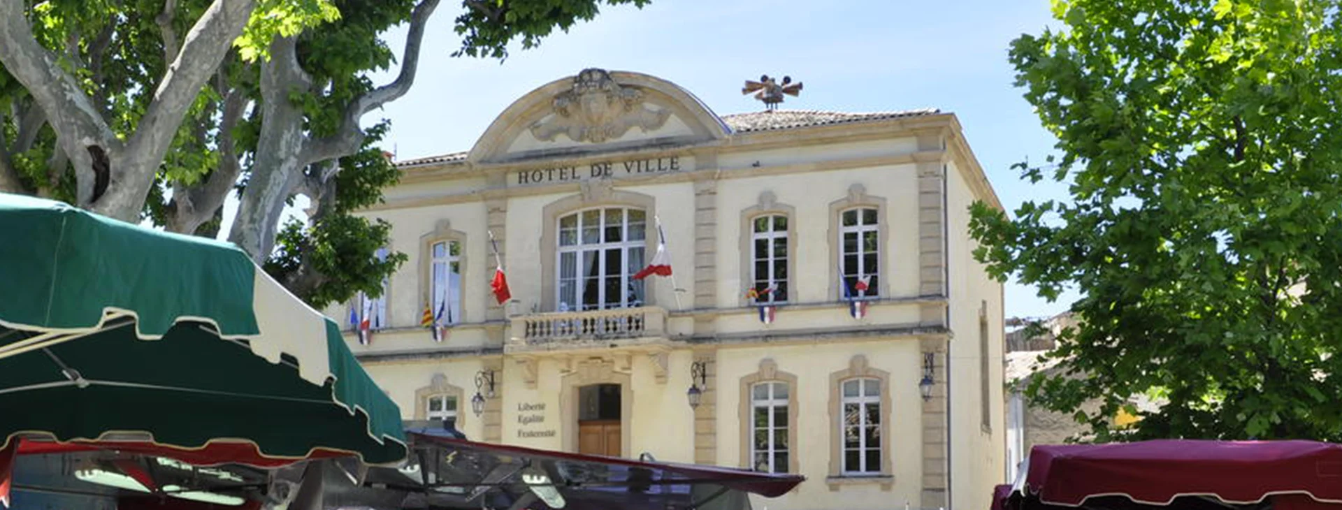 Hommage à Dominique Bernard – Rassemblement et minute de silence ce lundi à 12h, devant l&rsquo;Hôtel de Ville