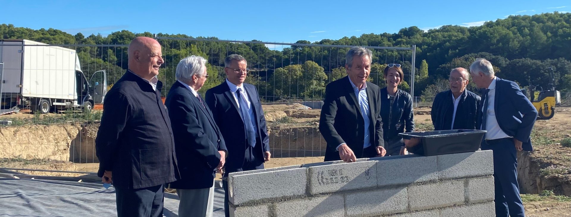 Pose de la première pierre – Résidence Les Mazets Lambescains