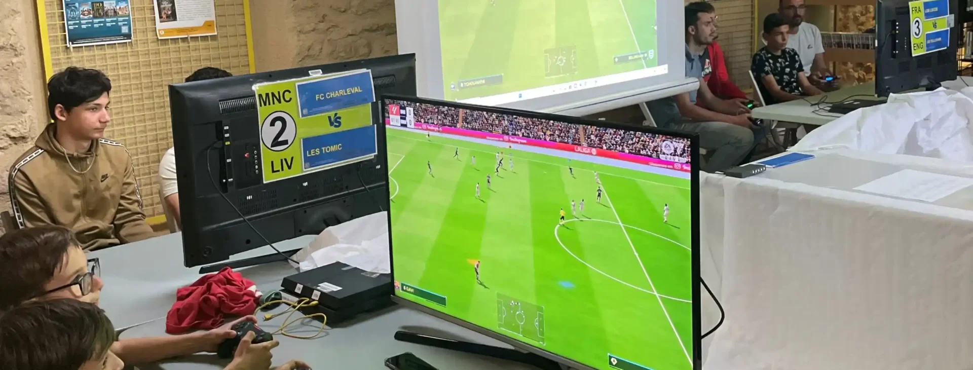 Retour sur… le tournoi d’e-foot à la Médiathèque