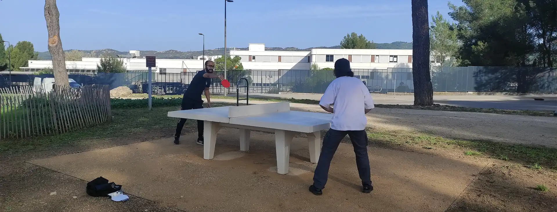 Avis aux amateurs de tennis de table !