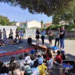 260625_Récompenses maternelles - École Les Écureuils avec Philippe Razeyre - Maire de Lambesc, Julie Bortels Virgona - Conseillère municipale, Adrien Roig - Conseiller municipal et Sébastien Knockaert - Adjoint à la vie associative