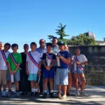 260702_Récompenses CM2 - Les CME en compagnie de Diane Jadas - Adjointe à l'éducation, Valérie Loubeyre - 1ère Adjointe au Maire, Philippe Razeyre - Maire de Lambesc et Sébastien Knockaert - Adjoint à la vie associative