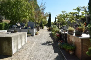 260915_Entretien du cimetière (4)