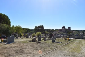 260915_Entretien du cimetière (5)